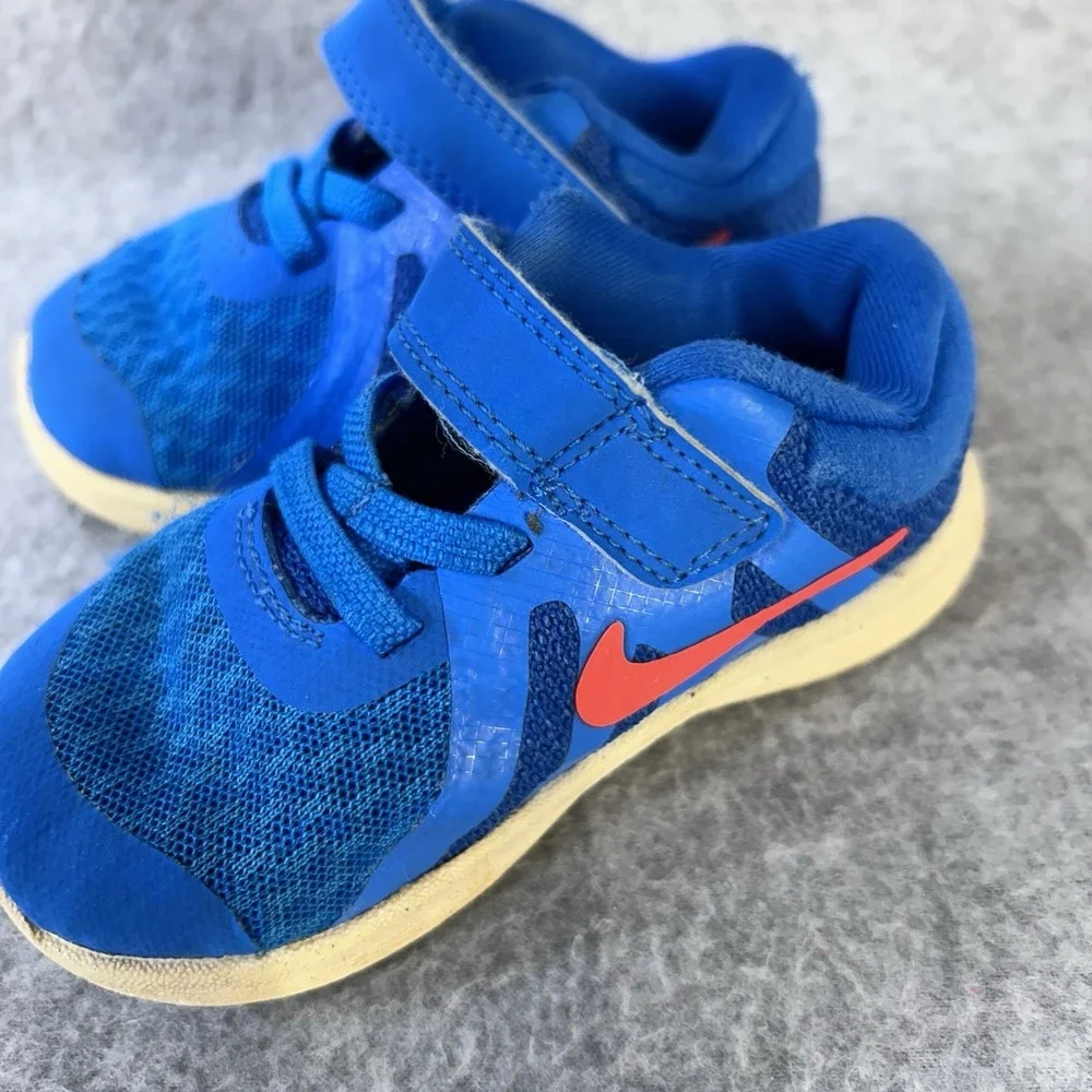 Nike Revolution 4 TDV Toddler Shoes Size 6C Blue Pink Hook Loop BV6285-400